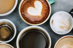 Кава без кофеїну: Як її роблять?